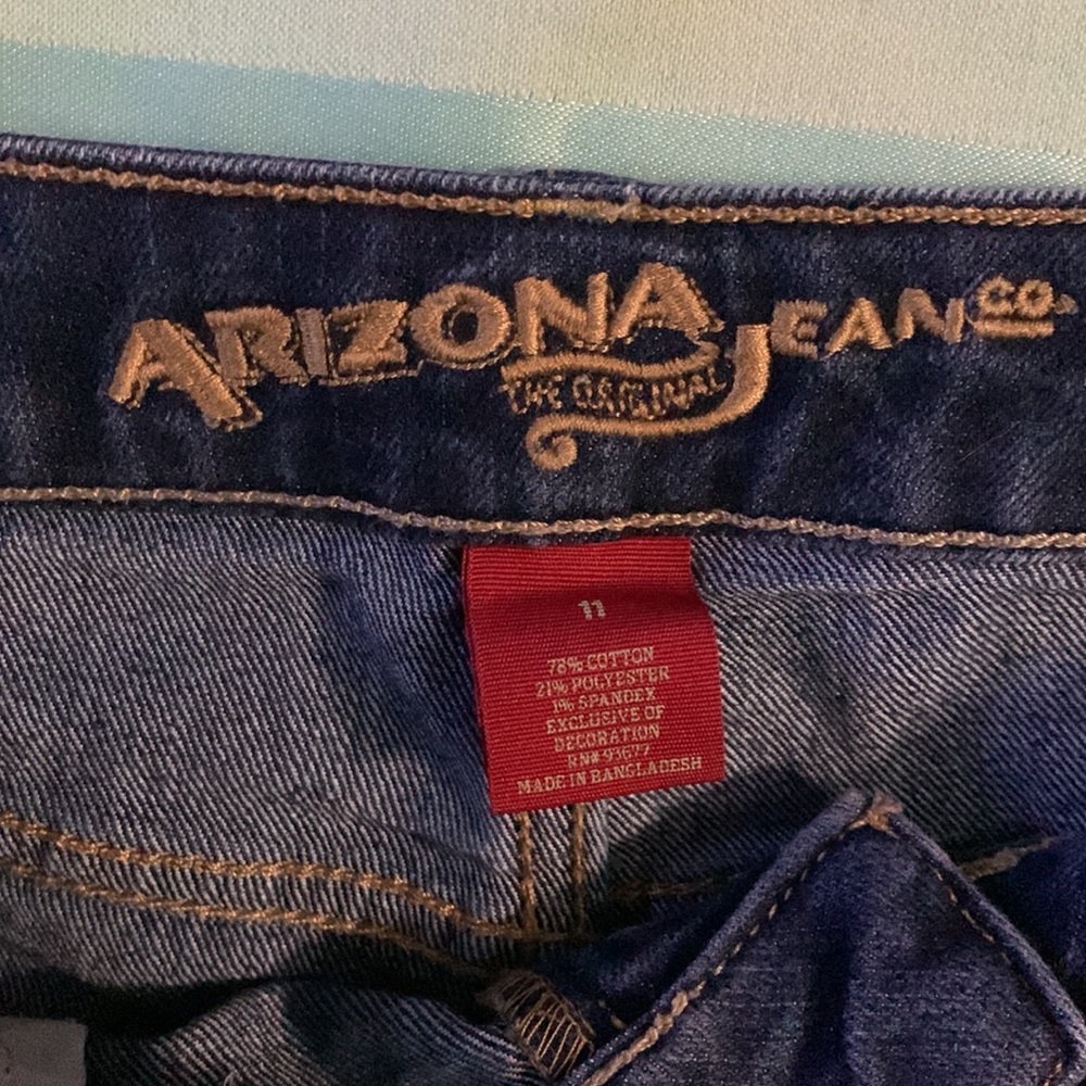 Arizona Shorts sz 11 - Picture 5 of 11